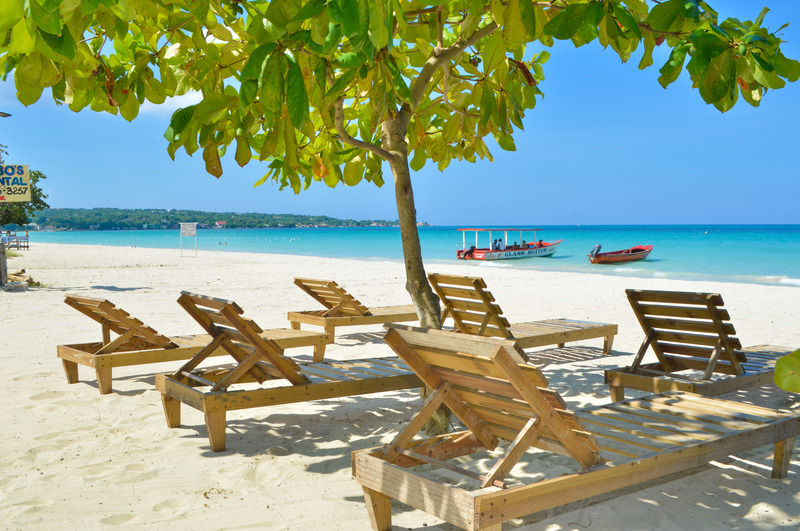 Hidden Paradise Resort Hotel Negril Buitenkant foto
